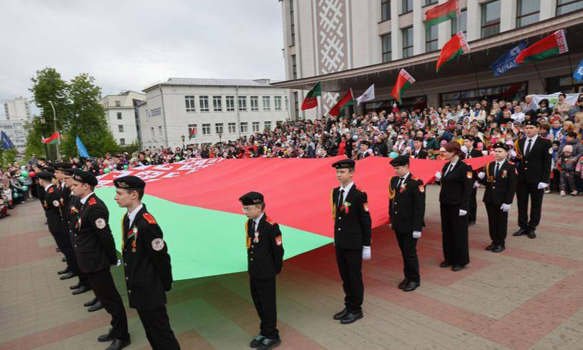 Ленинский спел гимн Республики Беларусь!
