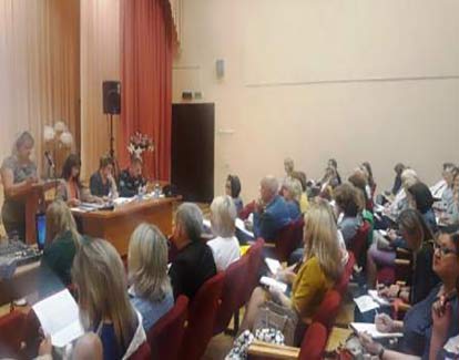 Актуальные вопросы системы образования Ленинского района рассмотрены на совещании при начальнике управления