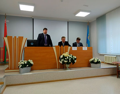 16 января 2020 года в рамках единого дня информирования прошли встречи руководства администрации  с трудовыми коллективами предприятий, учреждений, организаций Ленинского  района г.Минска.