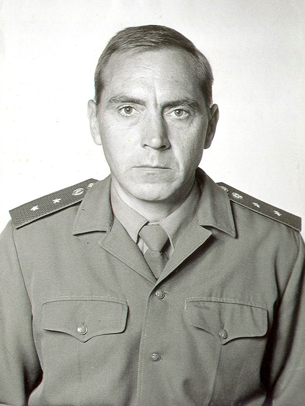Лавар Владимир Николаевич
